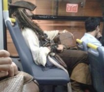 Топ-15: подборка фотографий косплееров, разгуливающих в своих костюмах прямо по улицам Топ-15: подборка фотографий косплееров, разгуливающих в своих костюмах прямо по улицам